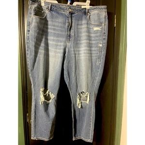 American Eagle Mom Jeans